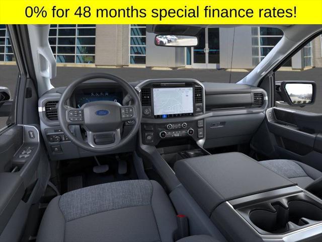 Photo of 2025 Oxford White Ford F-150