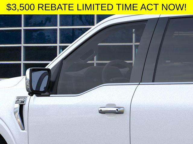 Photo of 2025 White Metallic Ford F-150