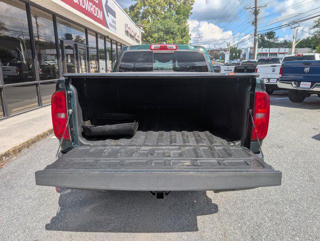 Photo of 2016 Rainforest Green Metallic Chevrolet Colorado