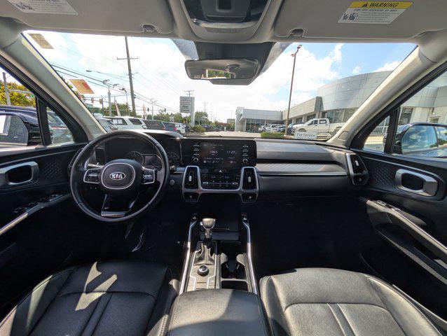 Photo of 2021 Gravity Grey Kia Sorento