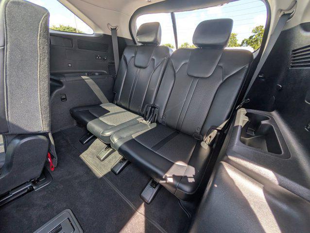 Photo of 2021 Gravity Grey Kia Sorento