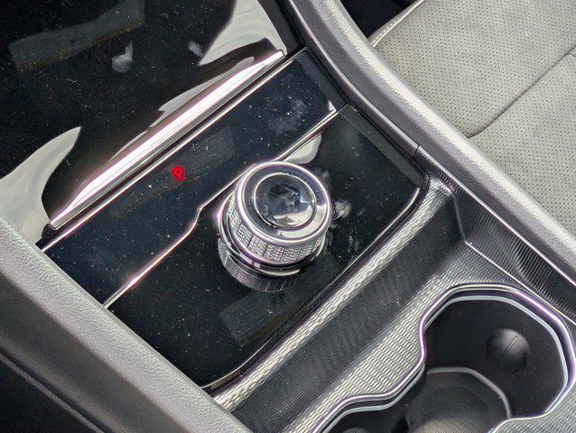 Photo of 2025 Baltic Gray Metallic Clearcoat Jeep Grand Cherokee L