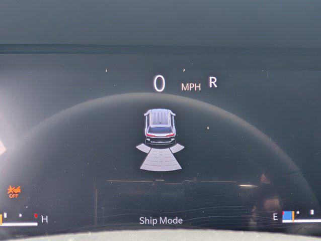 Photo of 2025 Baltic Gray Metallic Clearcoat Jeep Grand Cherokee L