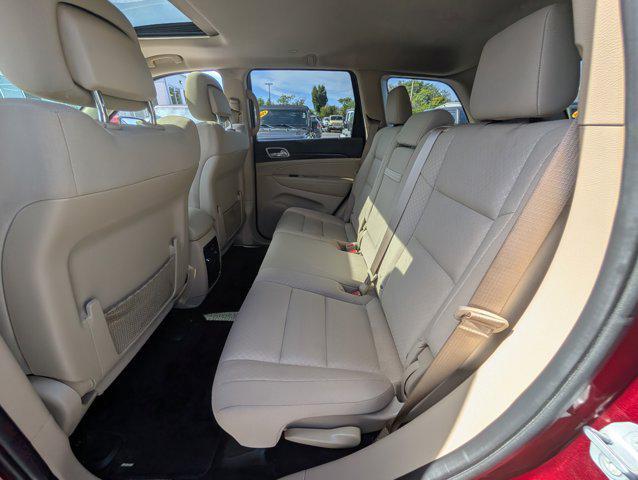Photo of 2020 Velvet Red Pearlcoat Jeep Grand Cherokee