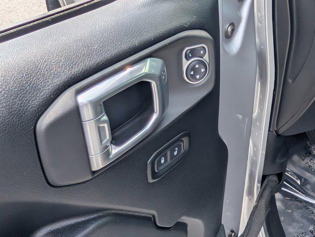 Photo of 2021 Billet Silver Metallic Clearcoat Jeep Wrangler
