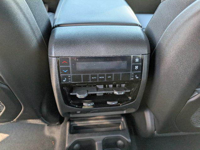 Photo of 2025 Bright White Clearcoat Jeep Grand Cherokee L