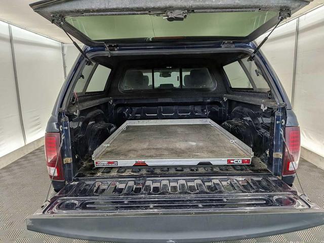 Photo of 2018 True Blue Pearlcoat RAM 1500