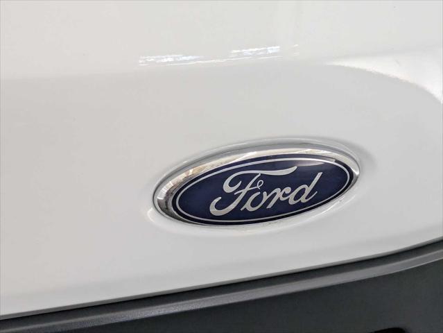 Photo of 2017 Oxford White Ford Transit-150