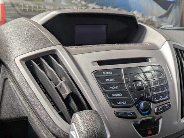 Photo of 2017 Oxford White Ford Transit-150
