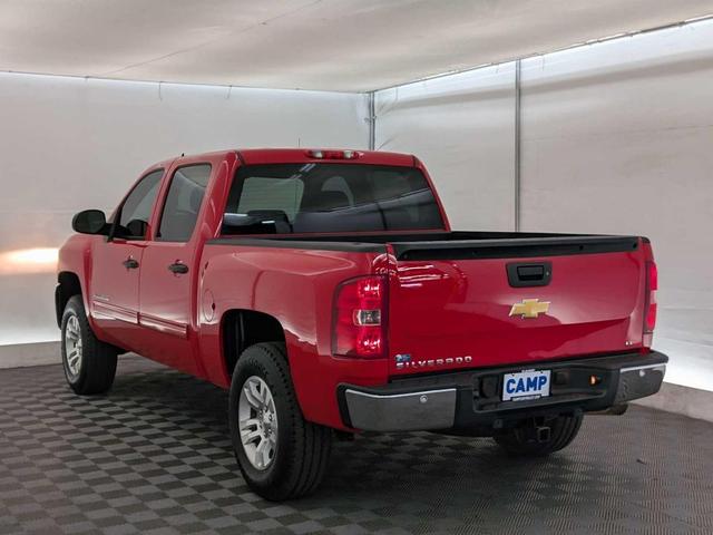 Photo of 2013 Victory Red Chevrolet Silverado 1500