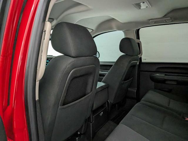 Photo of 2013 Victory Red Chevrolet Silverado 1500