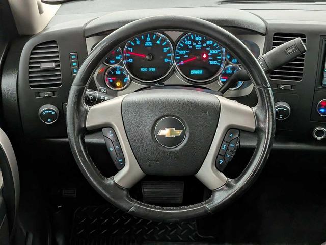 Photo of 2013 Victory Red Chevrolet Silverado 1500