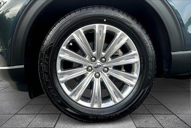 Photo of 2022 Stone Blue Metallic Ford Explorer