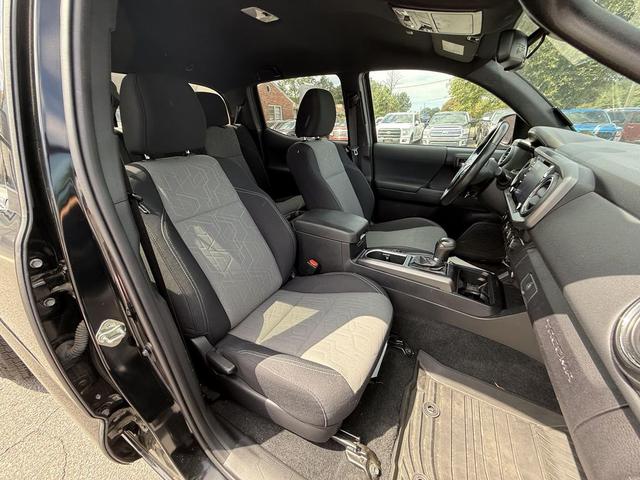 Photo of 2021 Midnight Black Metallic Toyota Tacoma