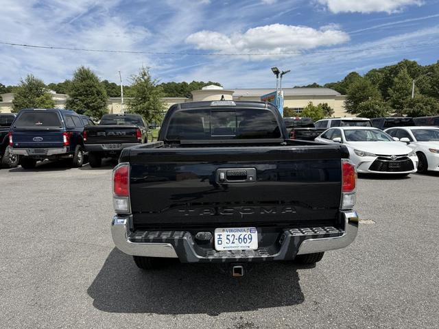 Photo of 2021 Midnight Black Metallic Toyota Tacoma