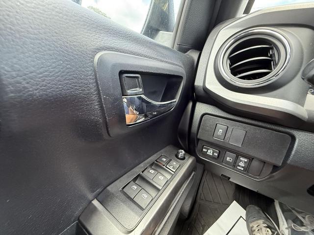 Photo of 2021 Midnight Black Metallic Toyota Tacoma
