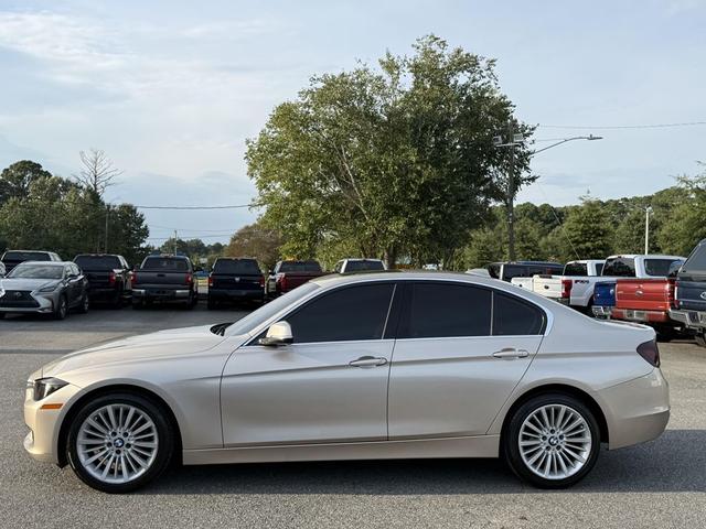 Photo of 2014 Gold BMW 328