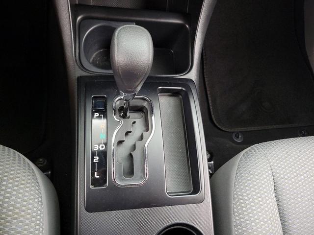 Photo of 2015 Gray Toyota Tacoma