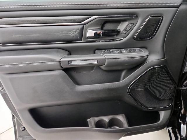 Photo of 2022 Black RAM 1500