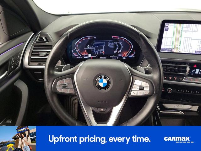Photo of 2022 Black BMW X4