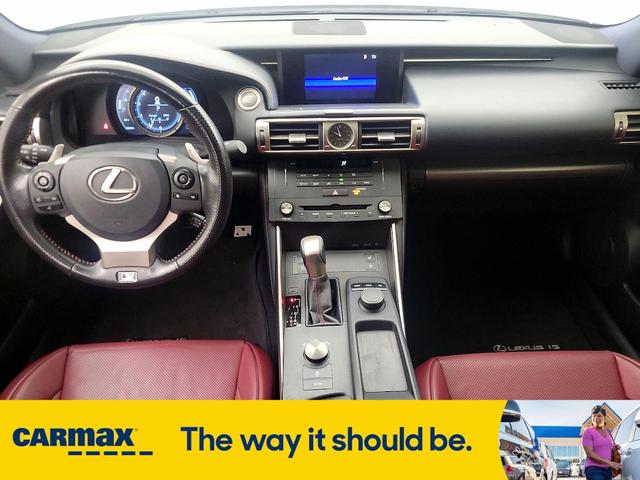 Photo of 2016 White Lexus IS 200t