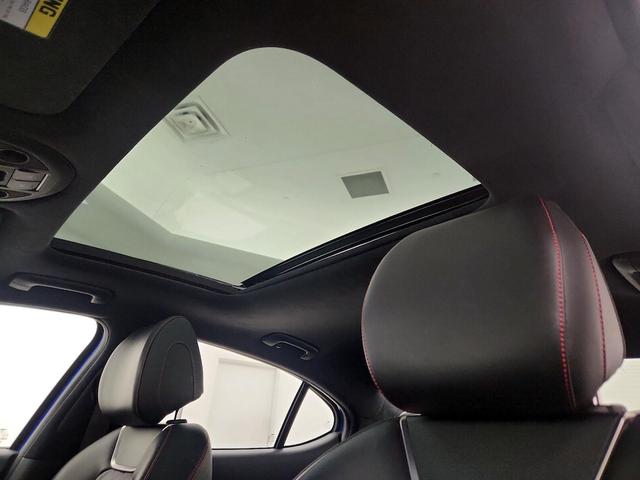 Photo of 2021 Blue Genesis G70