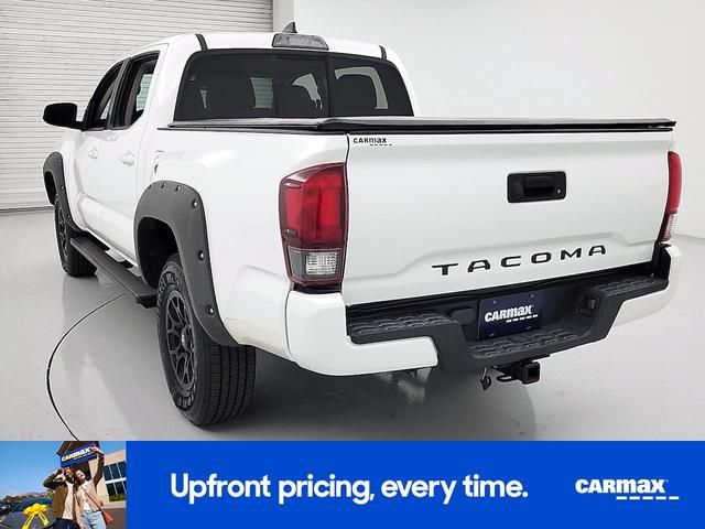 Photo of 2019 White Toyota Tacoma