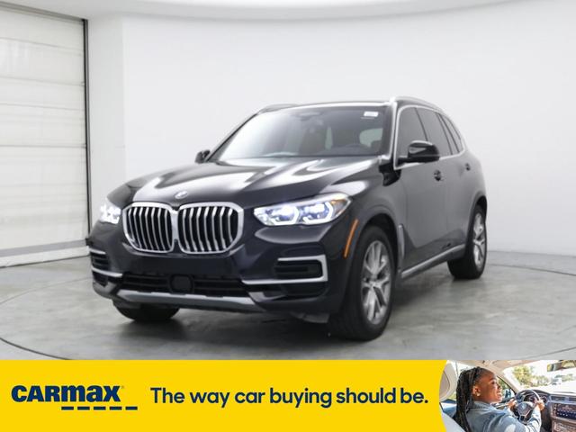 Photo of 2022 Black BMW X5