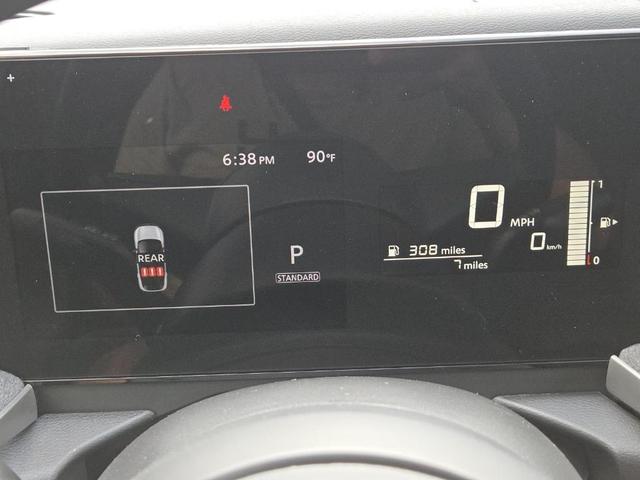 Photo of 2025 Super Black Nissan Kicks