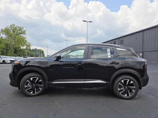 Photo of 2025 Super Black Nissan Kicks