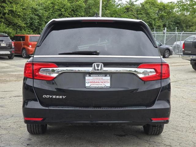 Photo of 2018 Crystal Black Pearl Honda Odyssey