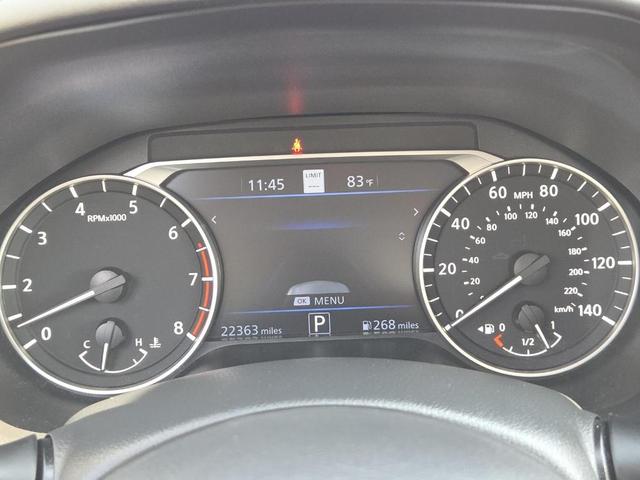 Photo of 2023 Garnet Pearl Nissan Altima