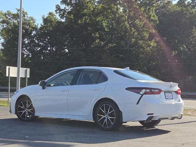 Photo of 2023 Ice Toyota Camry
