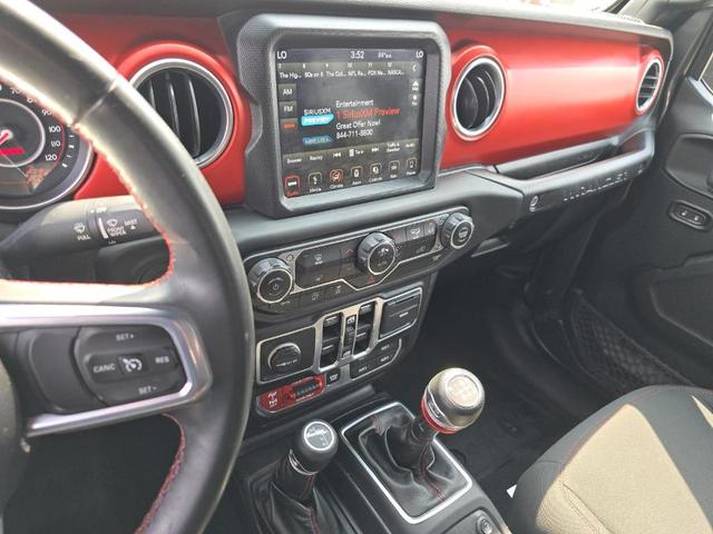 Photo of 2018 Granite Crystal Clearcoat Metallic Jeep Wrangler Unlimited