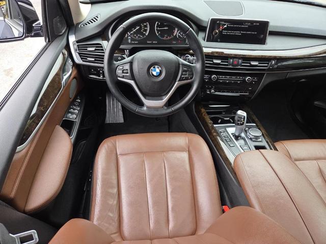 Photo of 2015 Imperial Blue Metallic BMW X5