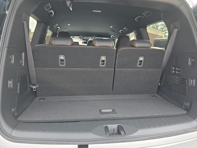 Photo of 2025 Brilliant Silver Metallic Nissan Armada