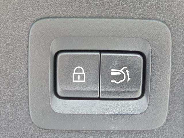 Photo of 2021 Deep Crystal Blue Mica Mazda CX-30
