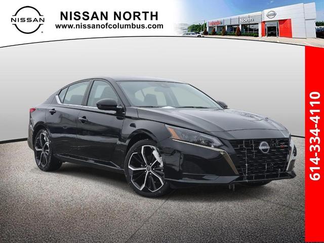 Photo of 2025 Black Nissan Altima