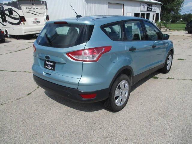 Photo of 2013 Turquoise Ford Escape