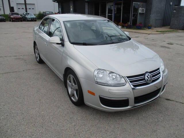 Photo of 2010 SILVER Volkswagen Jetta