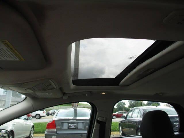 Photo of 2013 SILVER Ford Focus