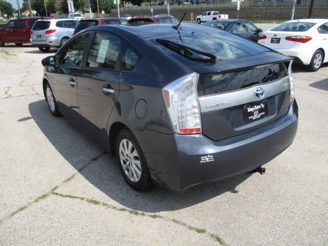 Photo of 2013 GRAY Toyota Prius Plug-in