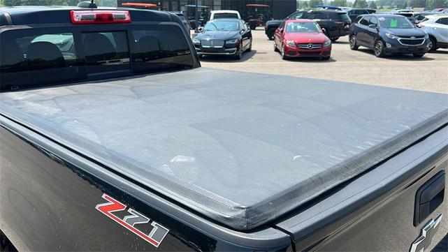 Photo of 2018 Black Chevrolet Colorado
