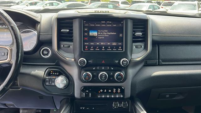 Photo of 2019 Diamond Black Crystal Pearlcoat RAM 1500