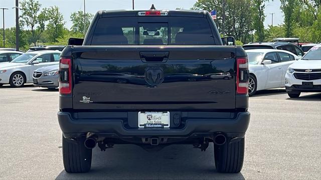 Photo of 2019 Diamond Black Crystal Pearlcoat RAM 1500