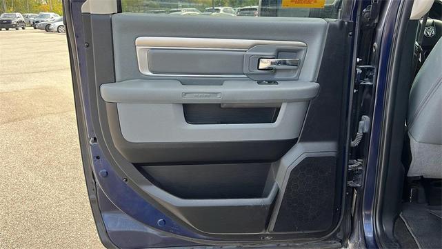 Photo of 2018 True Blue Pearlcoat RAM 1500
