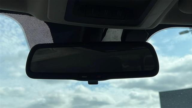 Photo of 2018 True Blue Pearlcoat RAM 1500