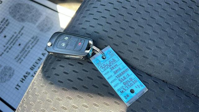 Photo of 2014 Champagne Silver Metallic GMC Terrain