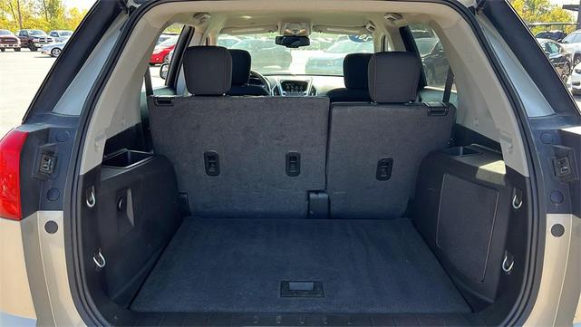 Photo of 2014 Champagne Silver Metallic GMC Terrain