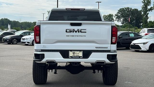 Photo of 2021 Summit White GMC Sierra 1500